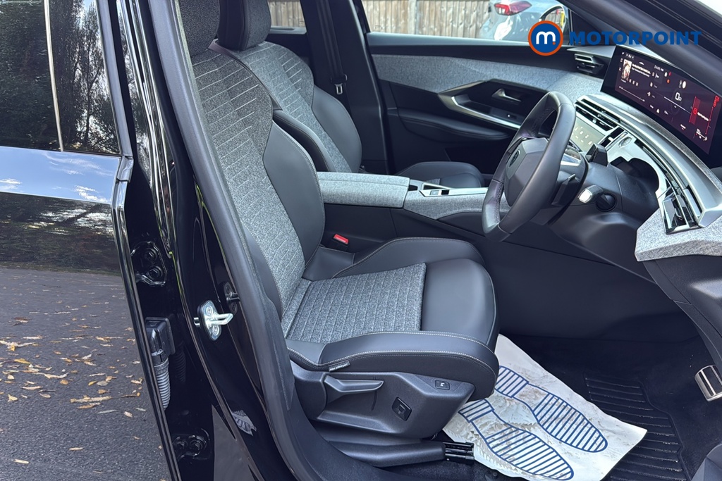Peugeot 5008 Allure Premium Automatic Petrol SUV - Stock Number (1680796) - 22nd supplementary image