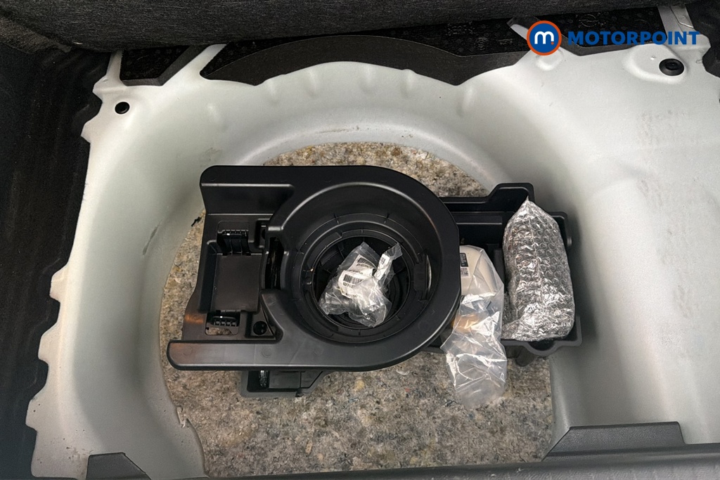 Vauxhall Corsa SE Manual Petrol Hatchback - Stock Number (1682267) - 33rd supplementary image