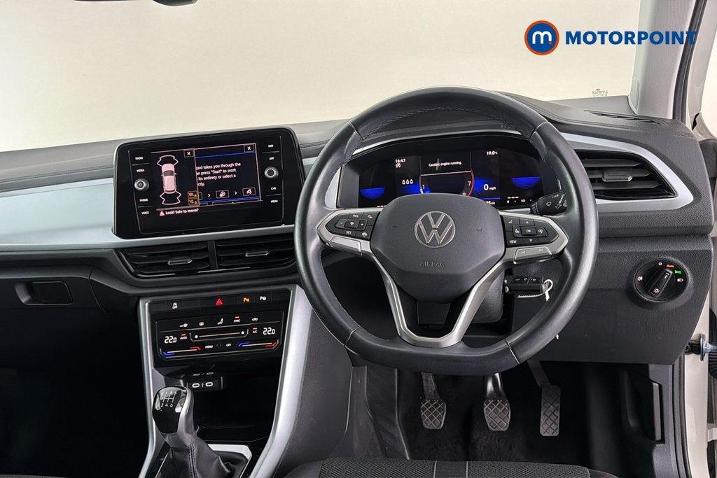 Volkswagen T-Roc Life Manual Petrol SUV - Stock Number (1682526) - 2nd supplementary image