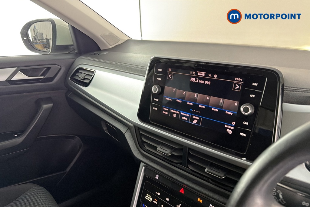 Volkswagen T-Roc Life Manual Petrol SUV - Stock Number (1682526) - 8th supplementary image