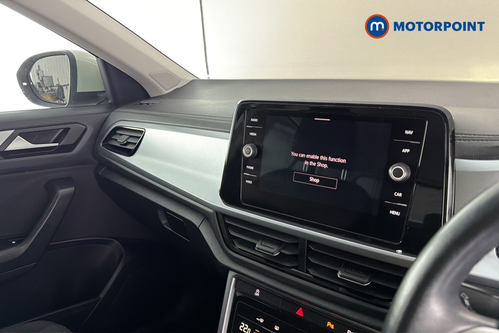 Volkswagen T-Roc Life Manual Petrol SUV - Stock Number (1682526) - 12th supplementary image