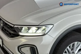 Volkswagen T-Roc Life Manual Petrol SUV - Stock Number (1682526) - 42nd supplementary image