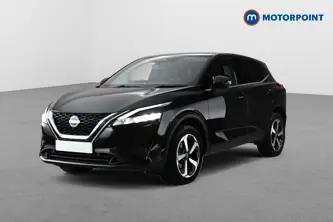 Nissan Qashqai N-Connecta Manual Petrol SUV - Stock Number (1682541) - Passenger side front corner