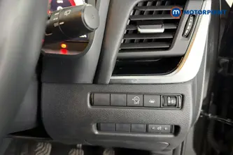 Nissan Qashqai N-Connecta Manual Petrol SUV - Stock Number (1682541) - 11th supplementary image