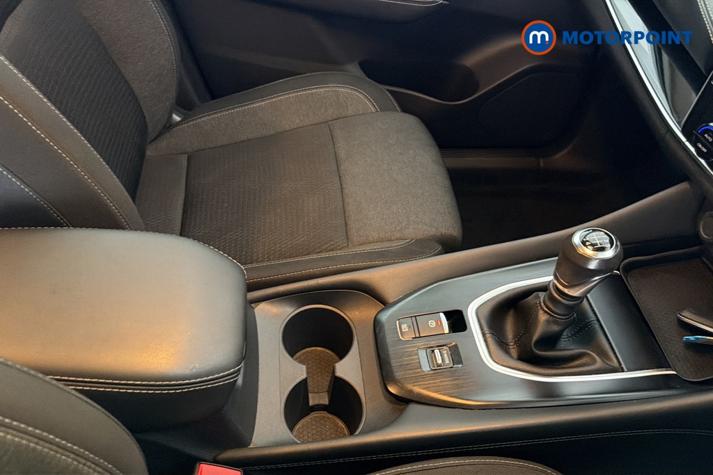 Nissan Qashqai N-Connecta Manual Petrol SUV - Stock Number (1682541) - 16th supplementary image