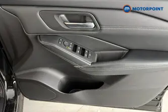 Nissan Qashqai N-Connecta Manual Petrol SUV - Stock Number (1682541) - 18th supplementary image