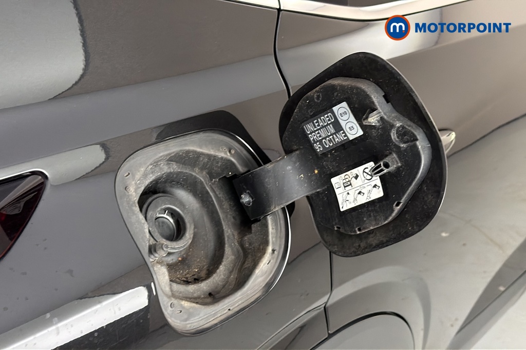 Nissan Qashqai N-Connecta Manual Petrol SUV - Stock Number (1682541) - 41st supplementary image