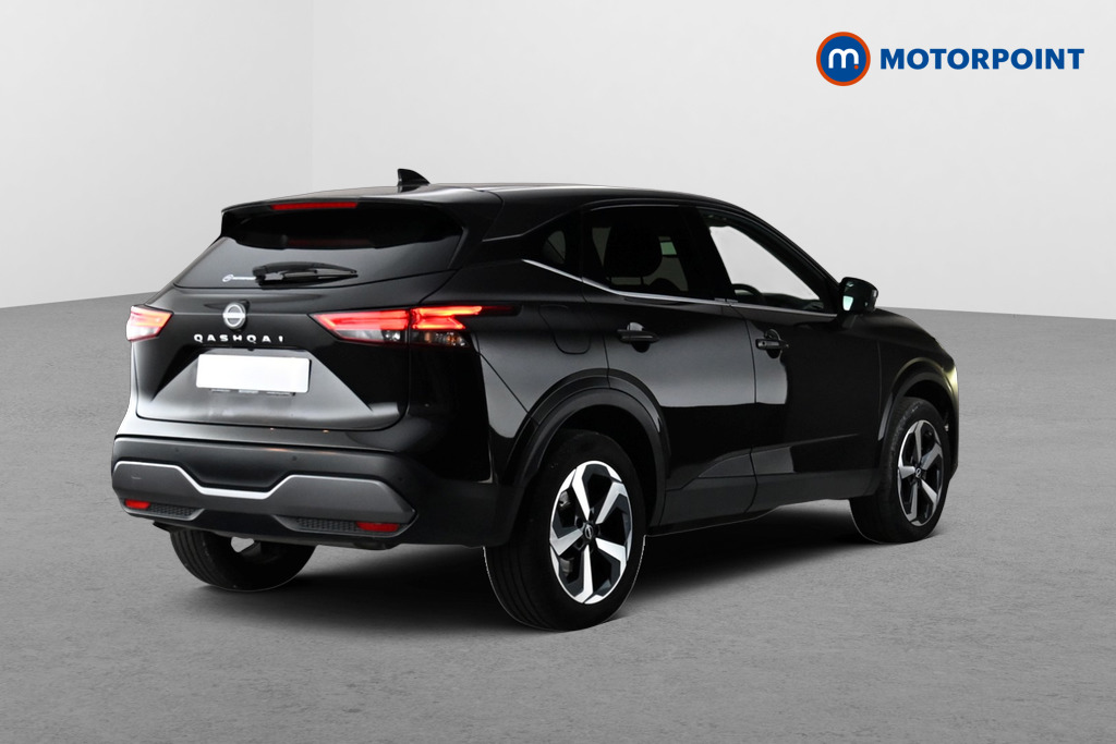 Nissan Qashqai N-Connecta Manual Petrol SUV - Stock Number (1682541) - Passenger side rear corner