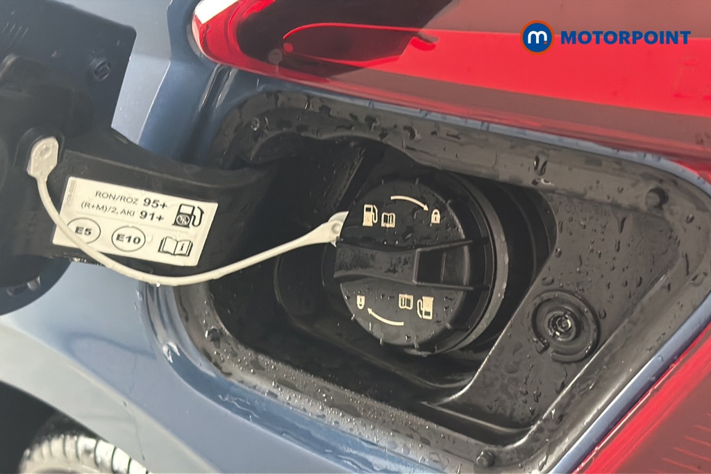 Hyundai I20 Black Line Manual Petrol Hatchback - Stock Number (1683635) - 41st supplementary image