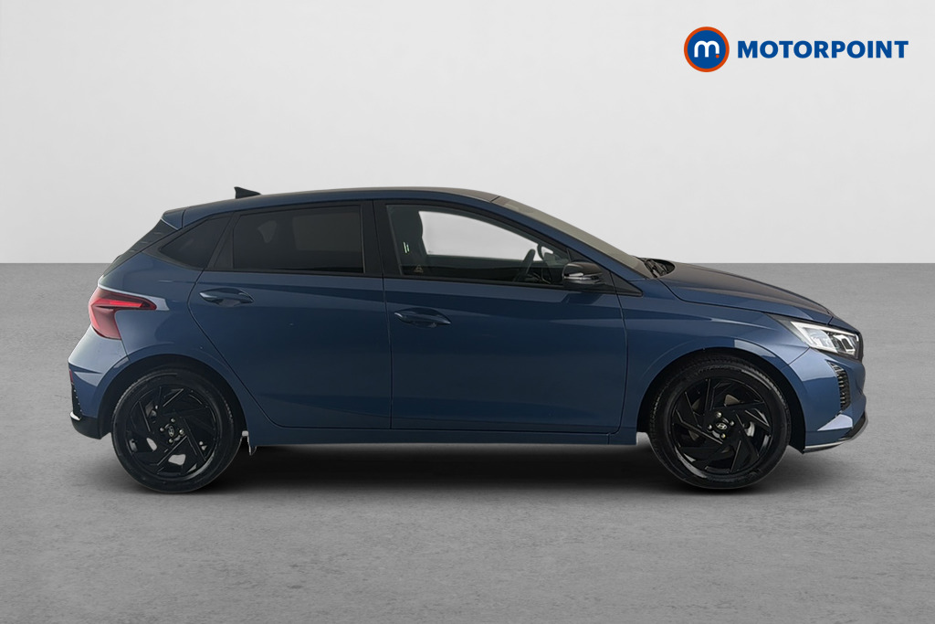 Hyundai I20 Black Line Manual Petrol Hatchback - Stock Number (1683635) - Passenger side
