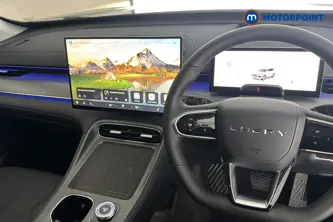 Chery Tiggo 8 Summit Automatic Petrol Plug-In Hybrid SUV - Stock Number (1683910) - 1st supplementary image