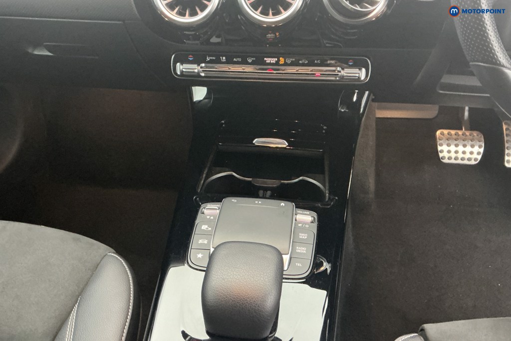 Mercedes-Benz A Class Amg Line Executive Edition Automatic Petrol Hatchback - Stock Number (1684565) - 14th supplementary image