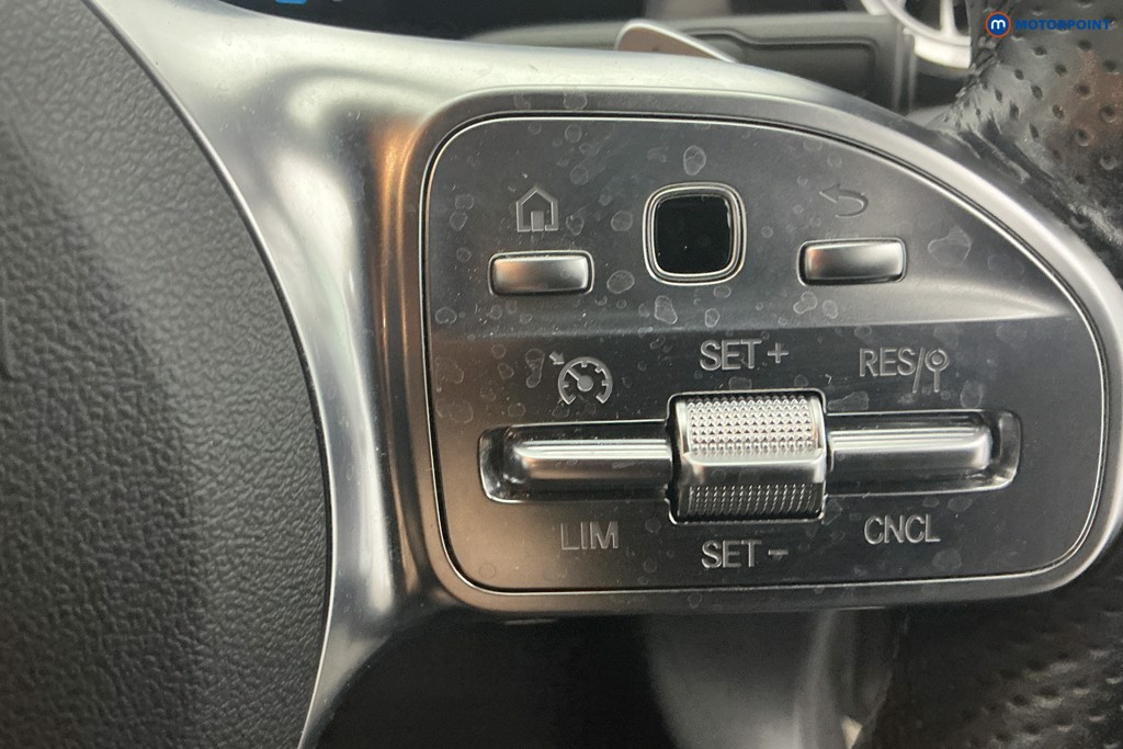 Mercedes-Benz A Class Amg Line Executive Edition Automatic Petrol Hatchback - Stock Number (1684565) - 18th supplementary image