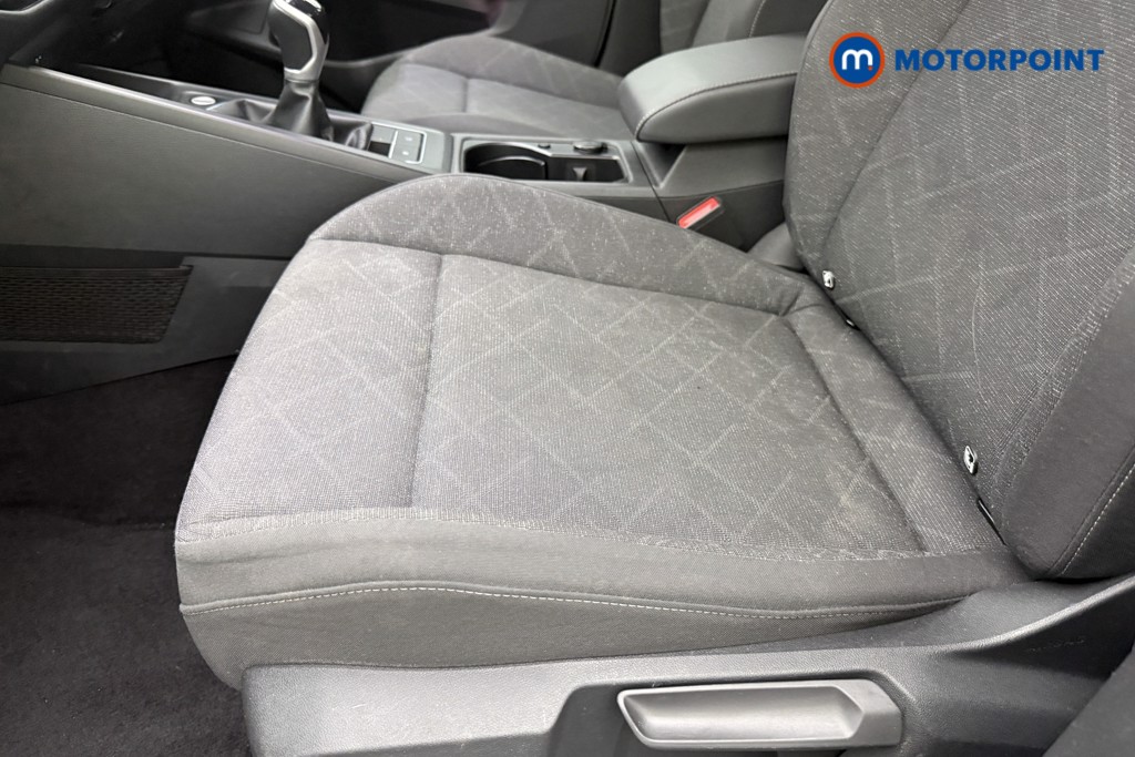Volkswagen Golf Life Manual Petrol Hatchback - Stock Number (1684581) - 8th supplementary image