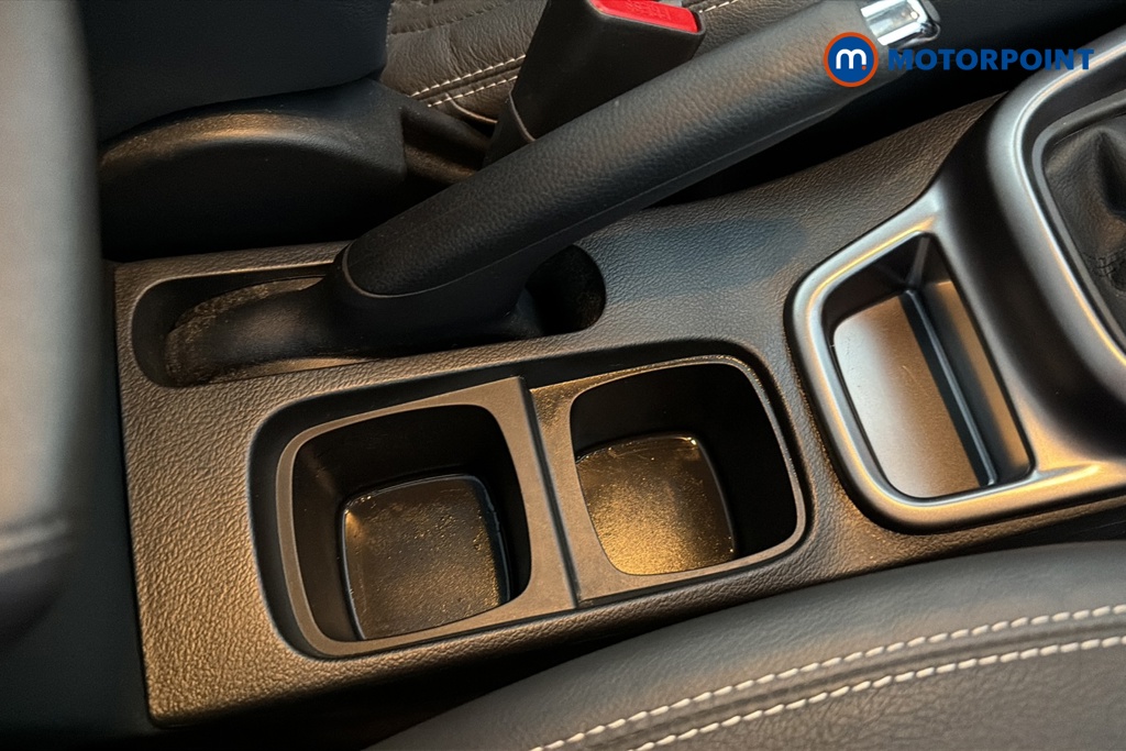 Suzuki Vitara Ultra Manual Petrol SUV - Stock Number (1685002) - 16th supplementary image