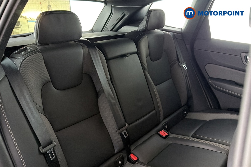 Volvo Xc60 Plus Automatic Diesel SUV - Stock Number (1685203) - 25th supplementary image