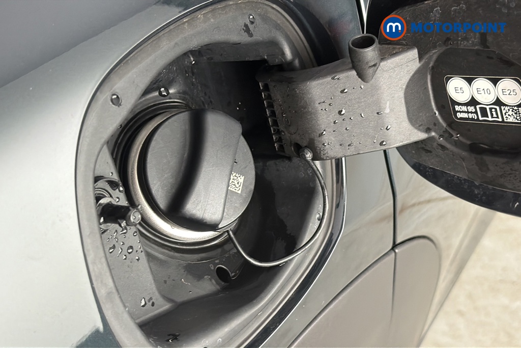 Mini Cooper C Classic Automatic Petrol Hatchback - Stock Number (1685456) - 41st supplementary image