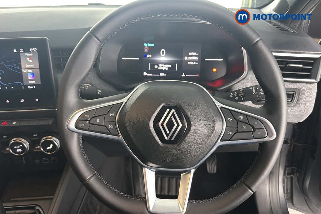 Renault Clio Techno Manual Petrol Hatchback - Stock Number (1685932) - 2nd supplementary image
