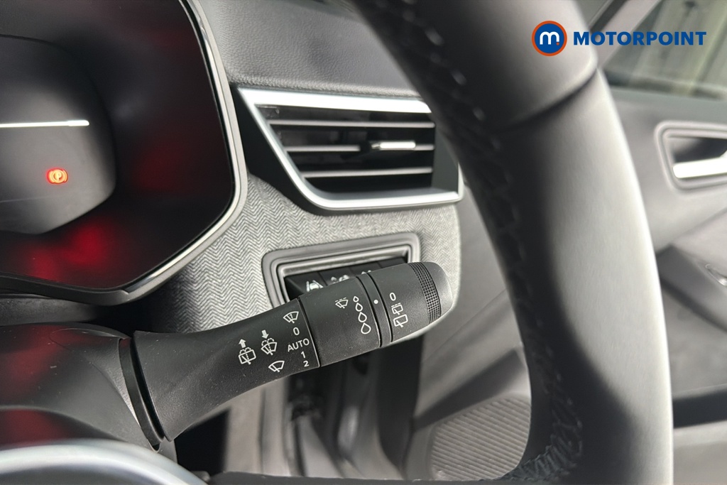 Renault Clio Techno Manual Petrol Hatchback - Stock Number (1685932) - 6th supplementary image