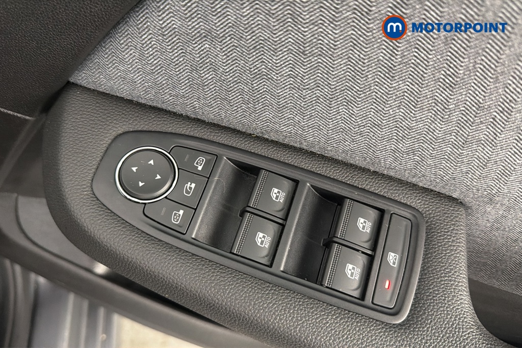 Renault Clio Techno Manual Petrol Hatchback - Stock Number (1685932) - 19th supplementary image