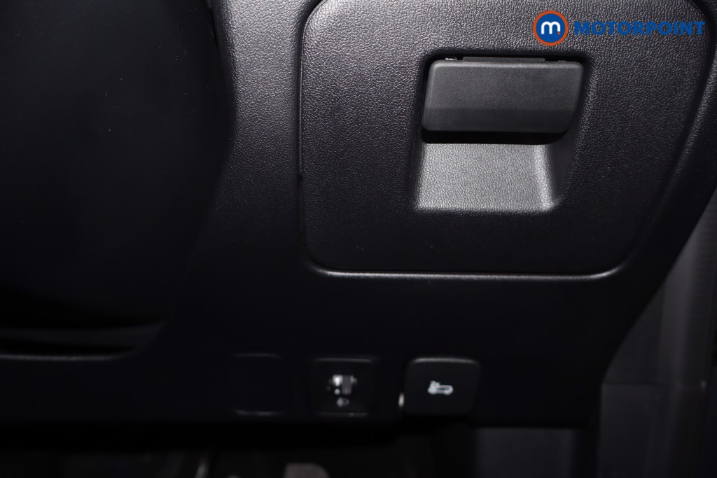 Mg Motor Uk HS Trophy Automatic Petrol-Electric Hybrid SUV - Stock Number (1686216) - 14th supplementary image