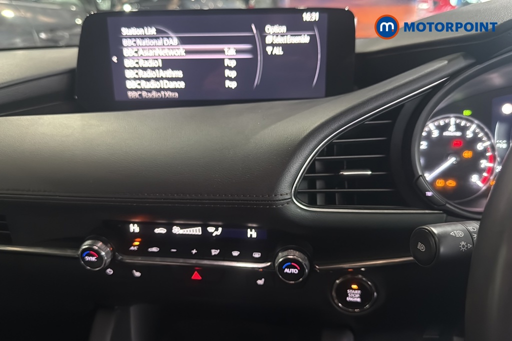 Mazda 3 Exclusive-Line Automatic Petrol Hatchback - Stock Number (1686390) - 8th supplementary image