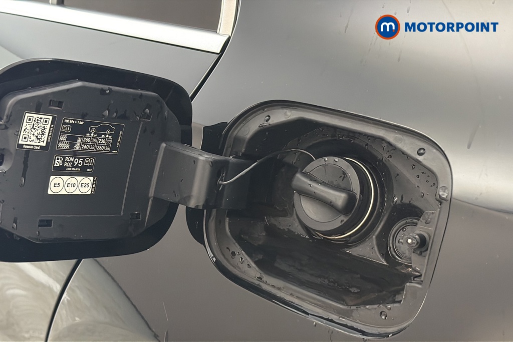Mercedes-Benz A Class Amg Line Automatic Petrol Hatchback - Stock Number (1686530) - 41st supplementary image