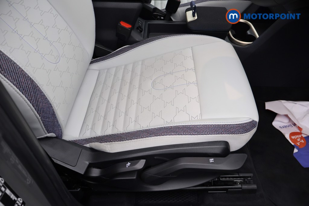 Mini Countryman C Classic Automatic Petrol SUV - Stock Number (1686575) - 13th supplementary image