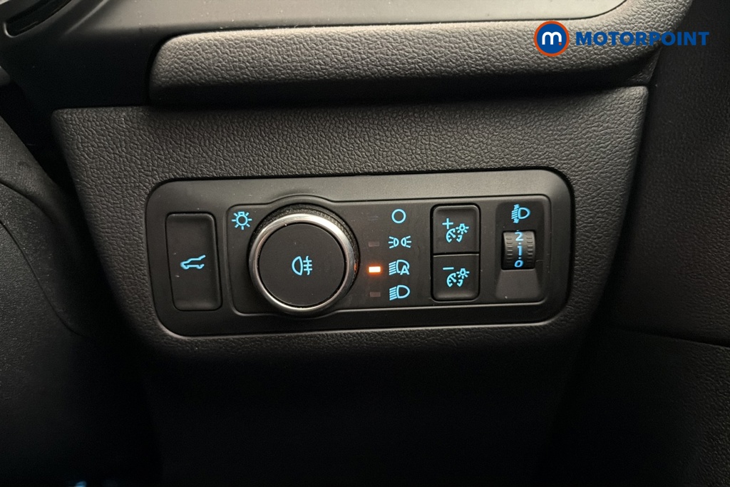 Ford Kuga St-Line Automatic Petrol-Electric Hybrid SUV - Stock Number (1686720) - 11th supplementary image