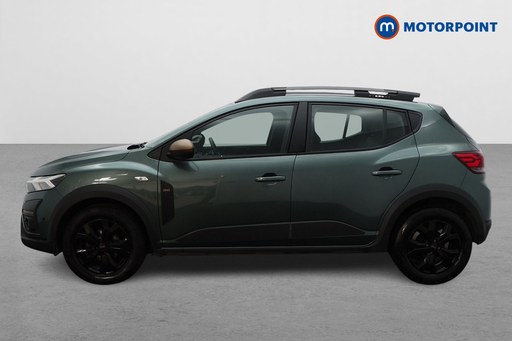 Dacia Sandero Stepway Extreme Manual Petrol Hatchback - Stock Number (1687058) - Passenger side
