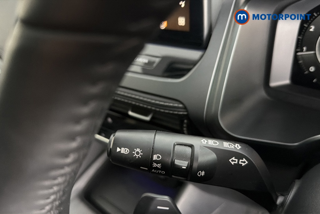 Nissan Qashqai Tekna Automatic Petrol SUV - Stock Number (1687093) - 5th supplementary image