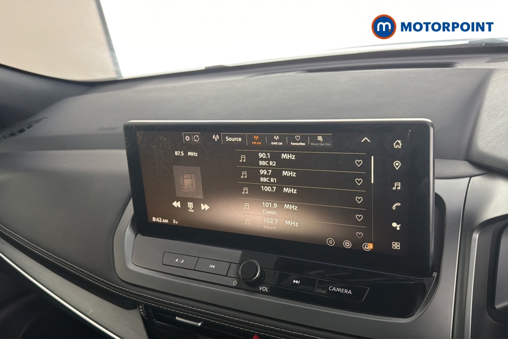 Nissan Qashqai Tekna Automatic Petrol SUV - Stock Number (1687093) - 8th supplementary image