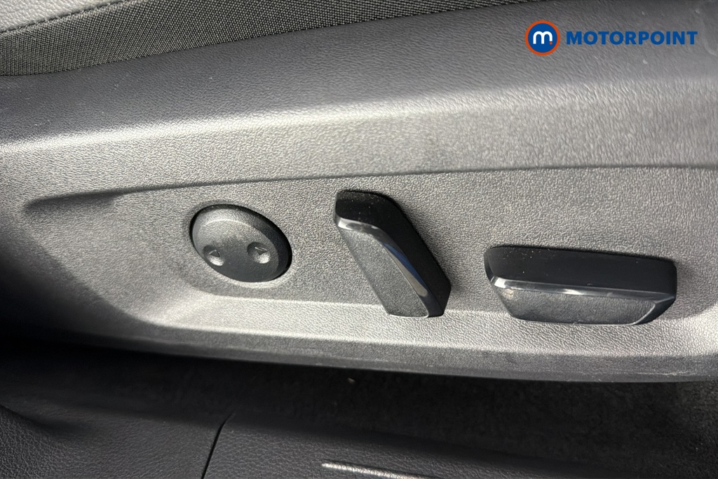 Nissan Qashqai Tekna Automatic Petrol SUV - Stock Number (1687093) - 23rd supplementary image