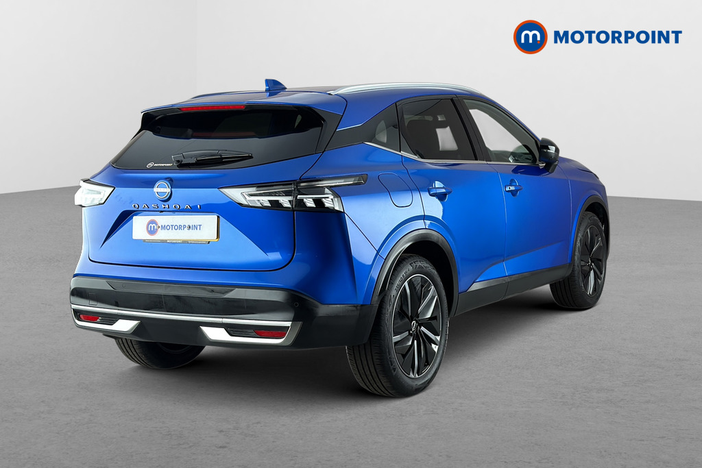 Nissan Qashqai Tekna Automatic Petrol SUV - Stock Number (1687093) - Passenger side rear corner