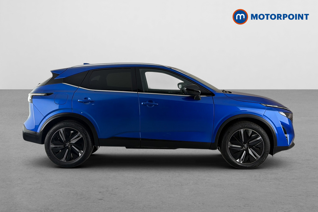 Nissan Qashqai Tekna Automatic Petrol SUV - Stock Number (1687093) - Passenger side