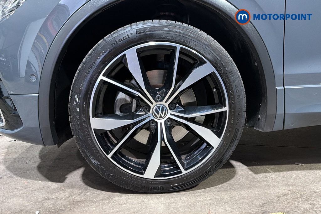 Volkswagen Tiguan R-Line Automatic Petrol Plug-In Hybrid SUV - Stock Number (1687405) - 44th supplementary image