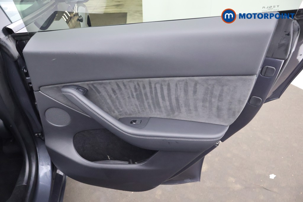 Tesla Model Y Rwd 5Dr Auto Automatic Electric SUV - Stock Number (1687416) - 20th supplementary image