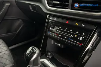 Volkswagen T-Roc R-Line Manual Petrol SUV - Stock Number (1687490) - 14th supplementary image