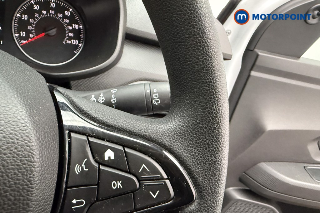 Dacia Sandero Essential Manual Petrol Hatchback - Stock Number (1687518) - 28th supplementary image