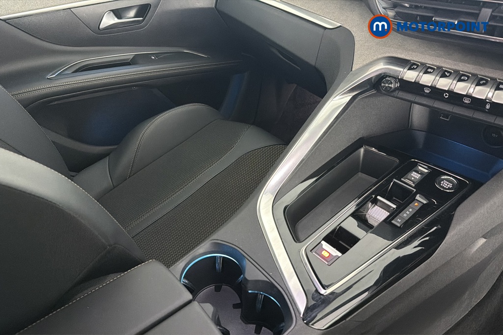 Peugeot 5008 GT Automatic Diesel SUV - Stock Number (1687650) - 15th supplementary image