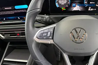 Volkswagen Tiguan R-Line Automatic Petrol SUV - Stock Number (1688028) - 4th supplementary image