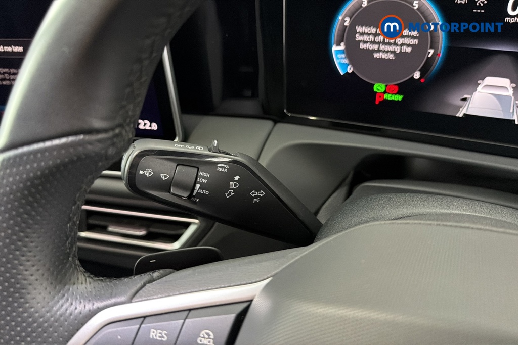 Volkswagen Tiguan R-Line Automatic Petrol SUV - Stock Number (1688028) - 5th supplementary image