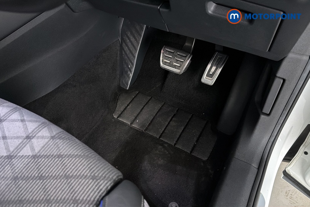 Volkswagen Tiguan R-Line Automatic Petrol SUV - Stock Number (1688028) - 24th supplementary image