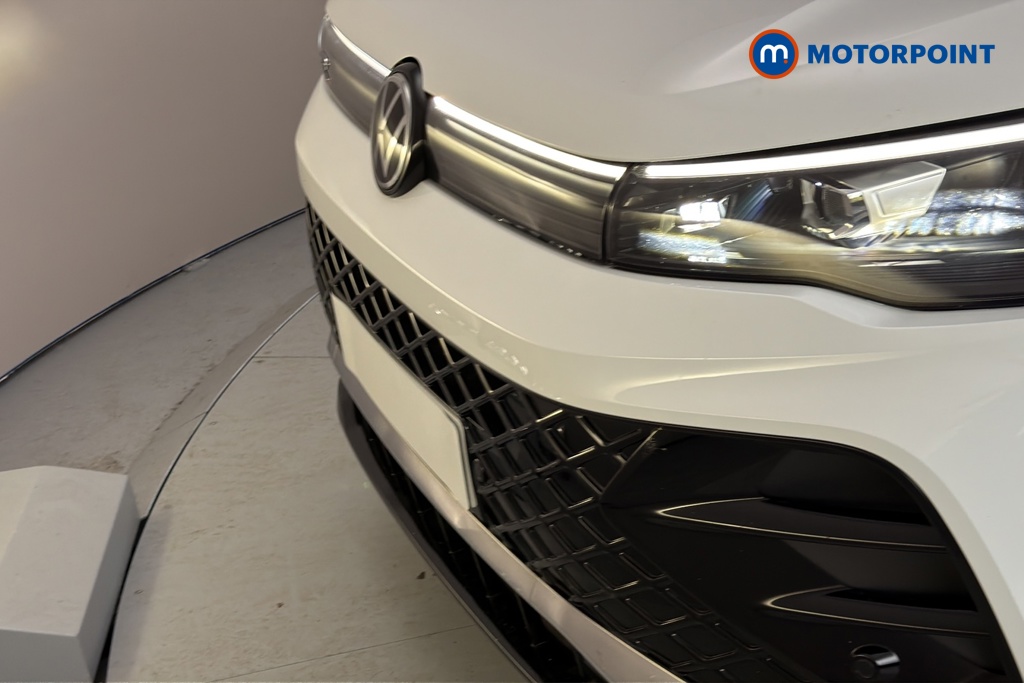 Volkswagen Tiguan R-Line Automatic Petrol SUV - Stock Number (1688028) - 43rd supplementary image
