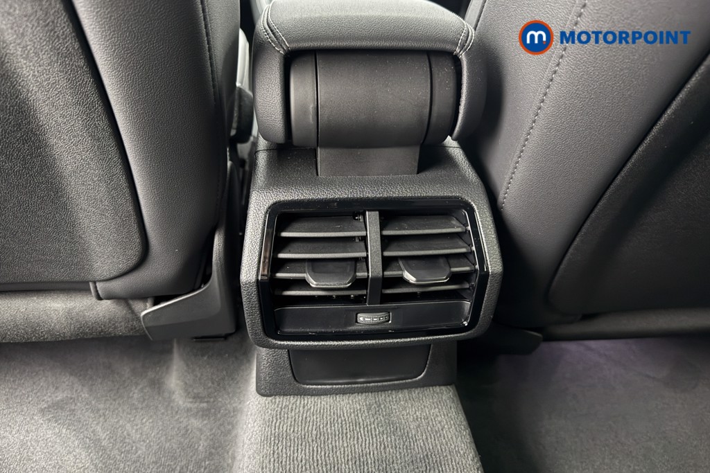 Audi Q3 Black Edition Manual Petrol SUV - Stock Number (1688066) - 17th supplementary image