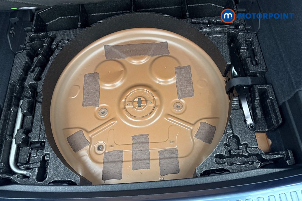Audi Q3 Black Edition Manual Petrol SUV - Stock Number (1688066) - 25th supplementary image