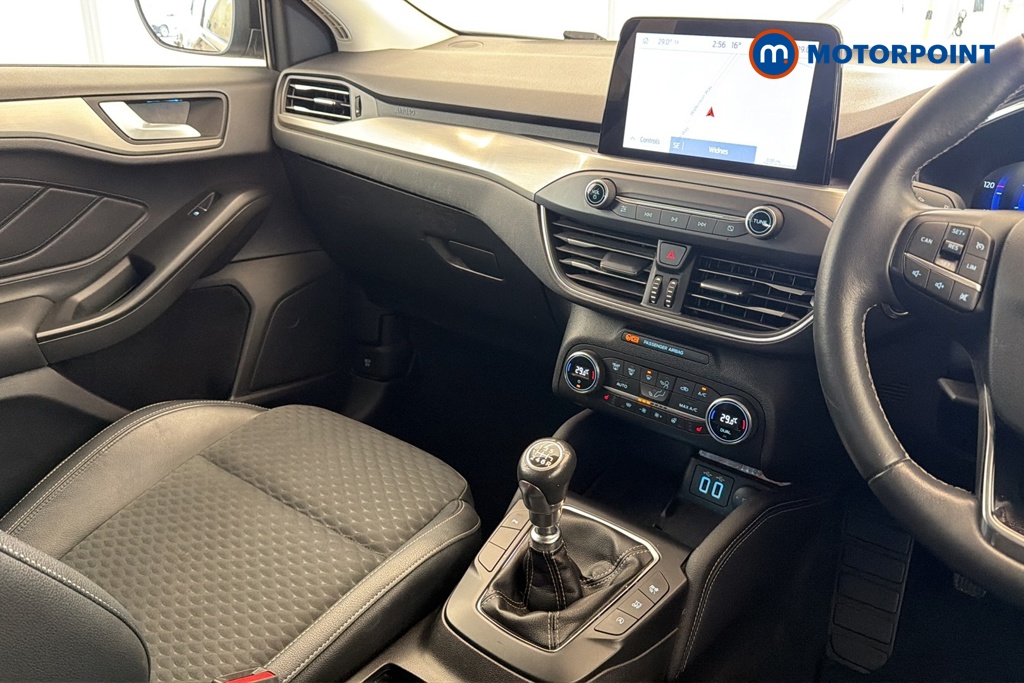 Ford Focus Titanium X Edition Manual Petrol Hatchback - Stock Number (1688133) - 15th supplementary image