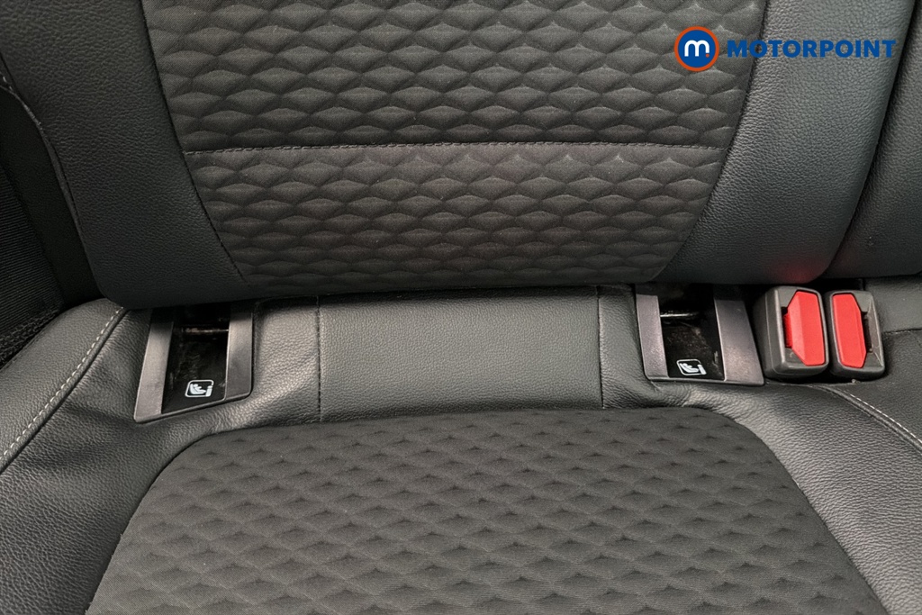 Ford Focus Titanium X Edition Manual Petrol Hatchback - Stock Number (1688133) - 27th supplementary image