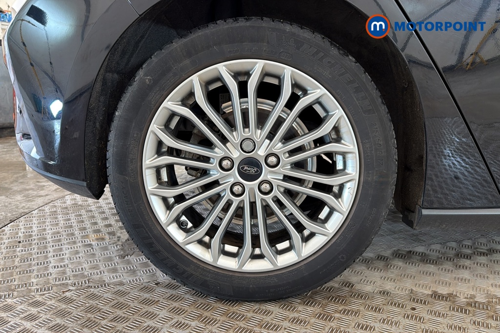 Ford Focus Titanium X Edition Manual Petrol Hatchback - Stock Number (1688133) - 46th supplementary image