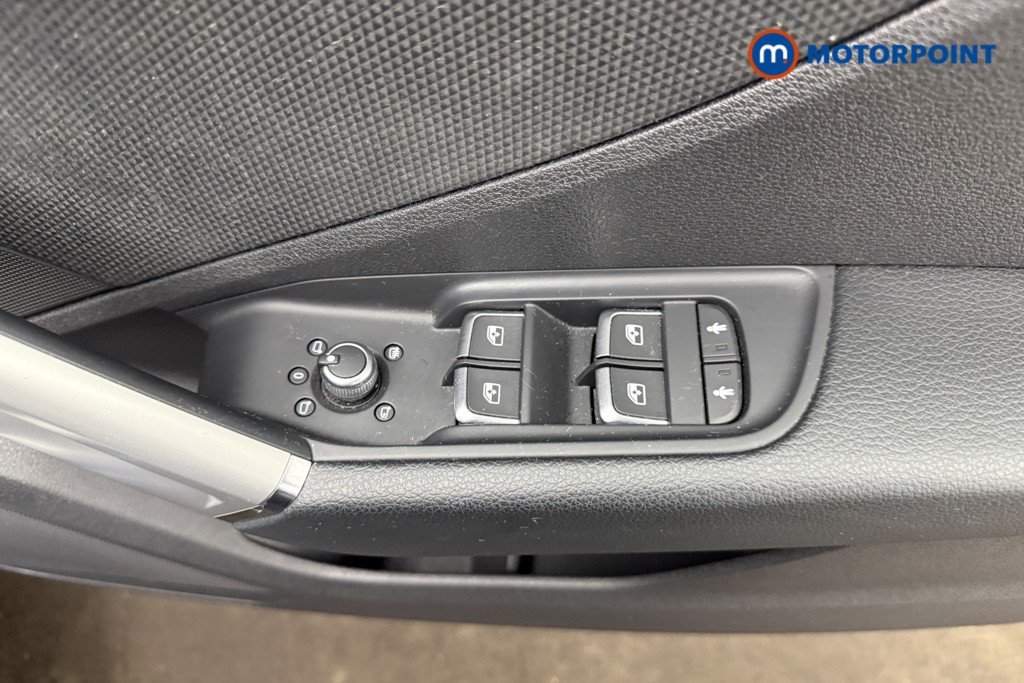 Audi Q2 Sport Manual Petrol SUV - Stock Number (1688229) - 9th supplementary image